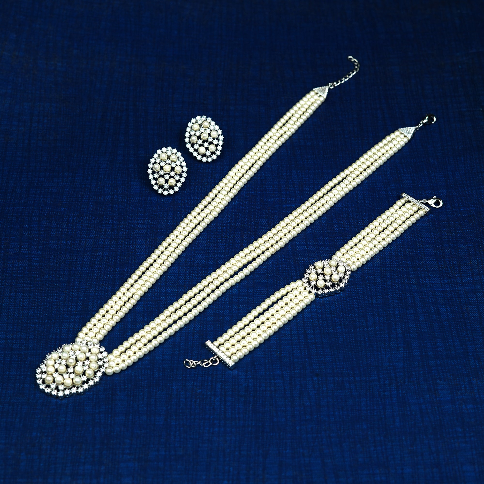 Zevar Club Ruhi AAA Zirconia Pearl Diamond Set