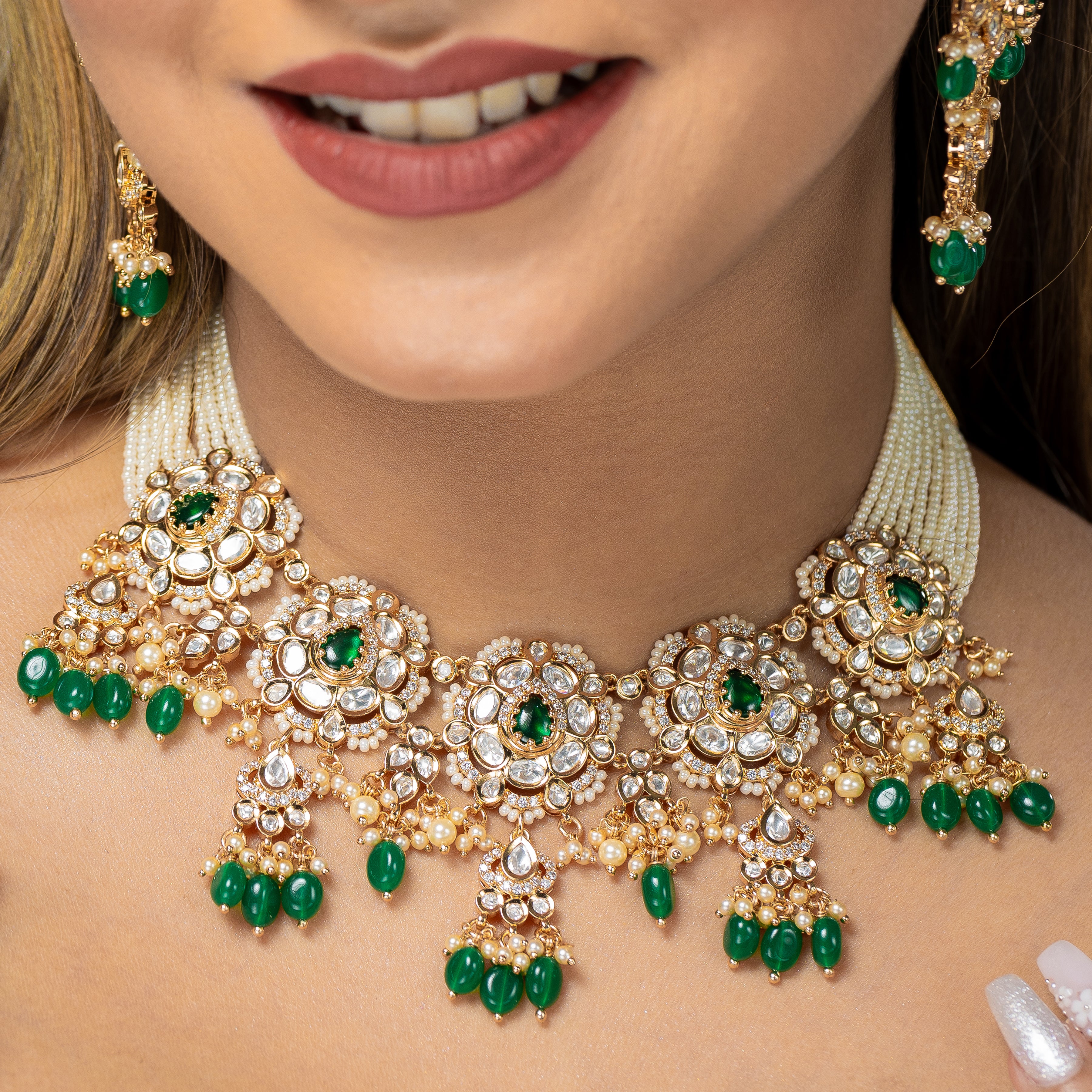 Zevar Club Semi Bridal Flower Shaped Uncut Kundan Pearls Full Set