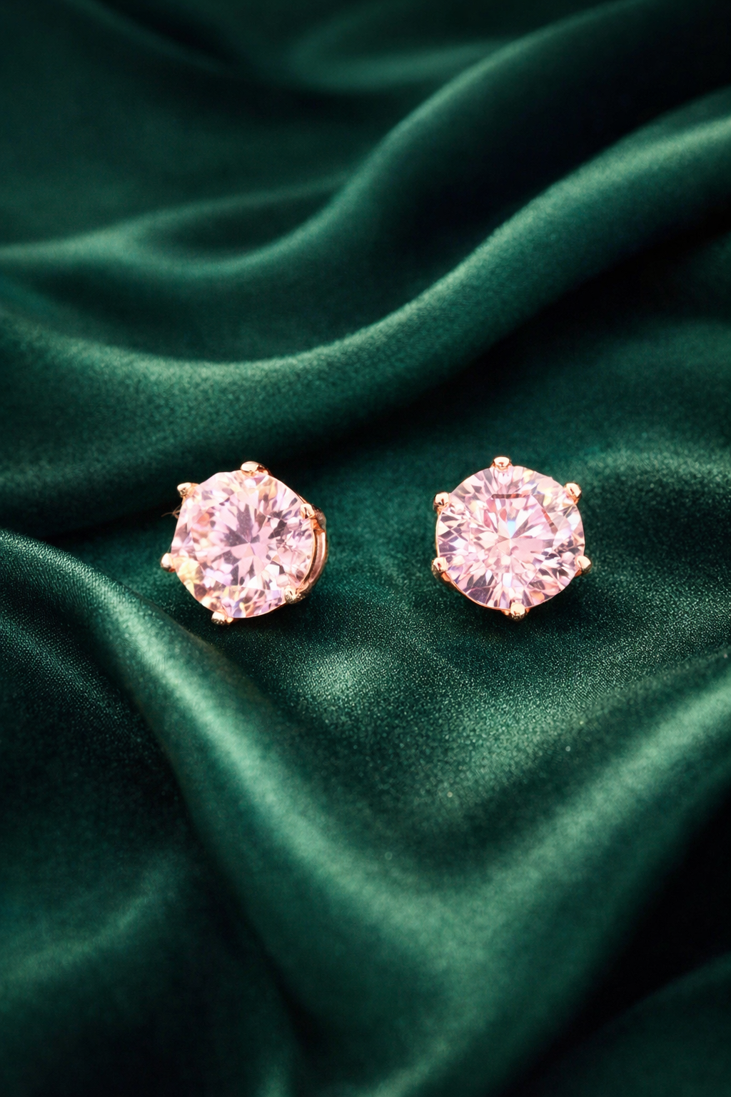 Zevar Club Minimal 6mm Crystal Diamond Stud Earrings
