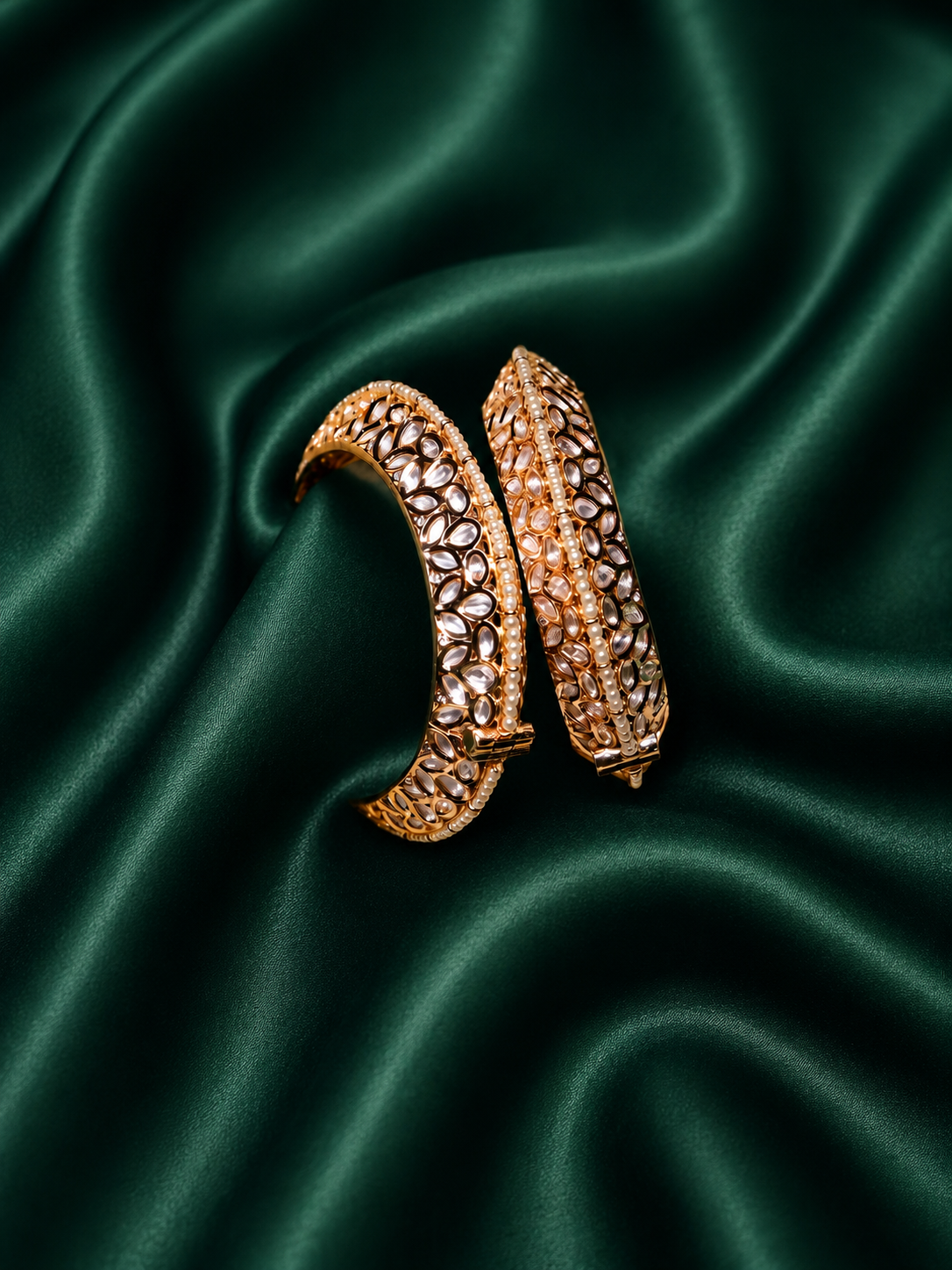 Zevar Club Premium Handcrafted Kundan Pacheli Bangles