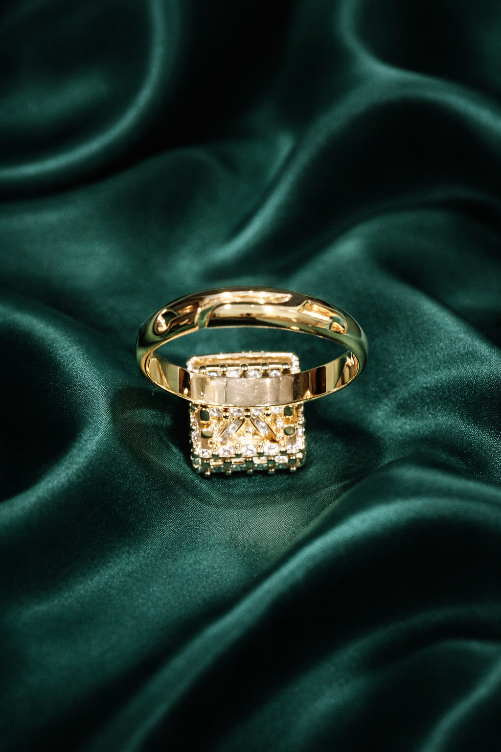 Zevar Club 14K Square Kundan AAA Diamond Detailed Adjustable Ring