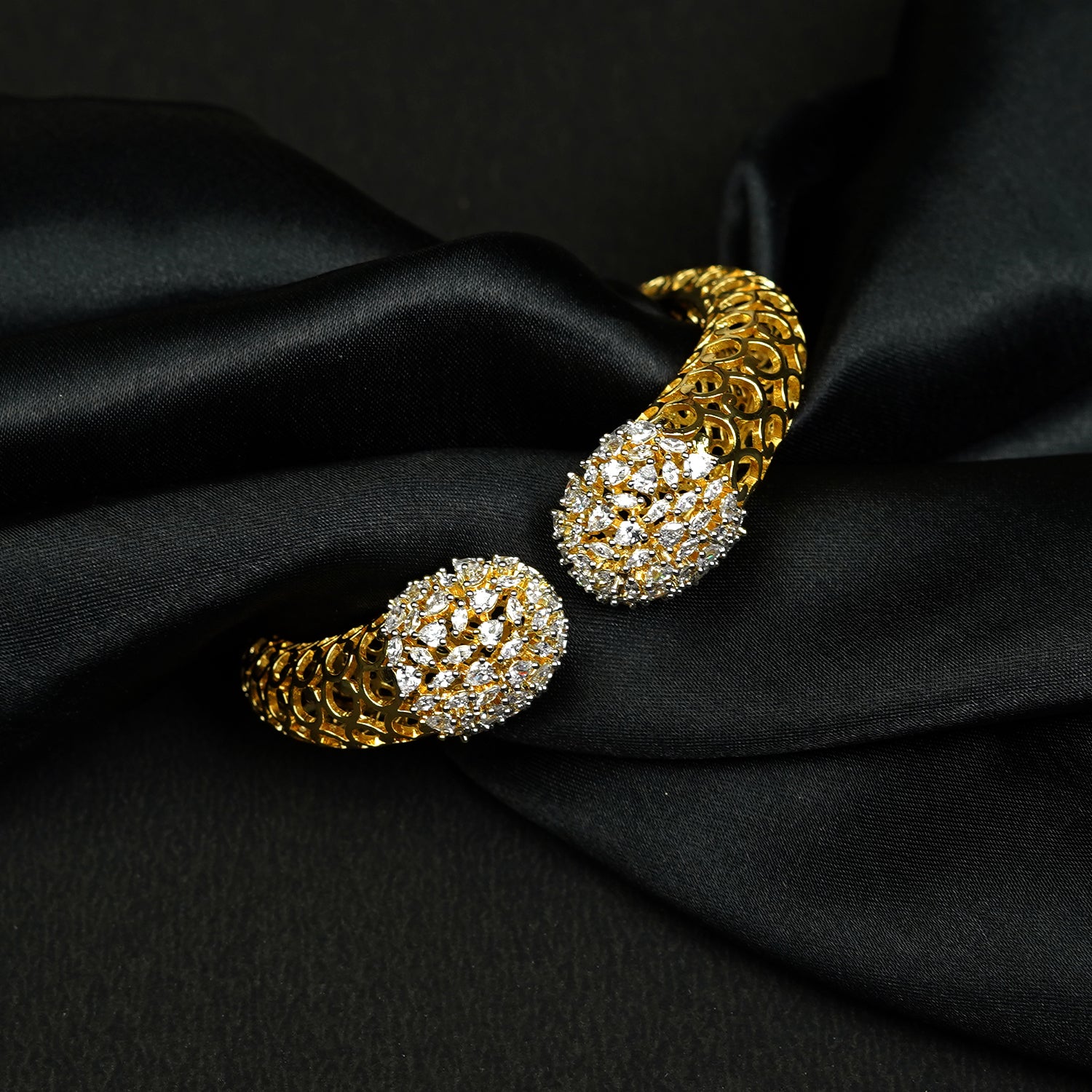 Zevar Club 22K Gold-Plated AAA Cubic Zirconia Studded Handcrafted Demi-Fine Textured Crown Bracelet