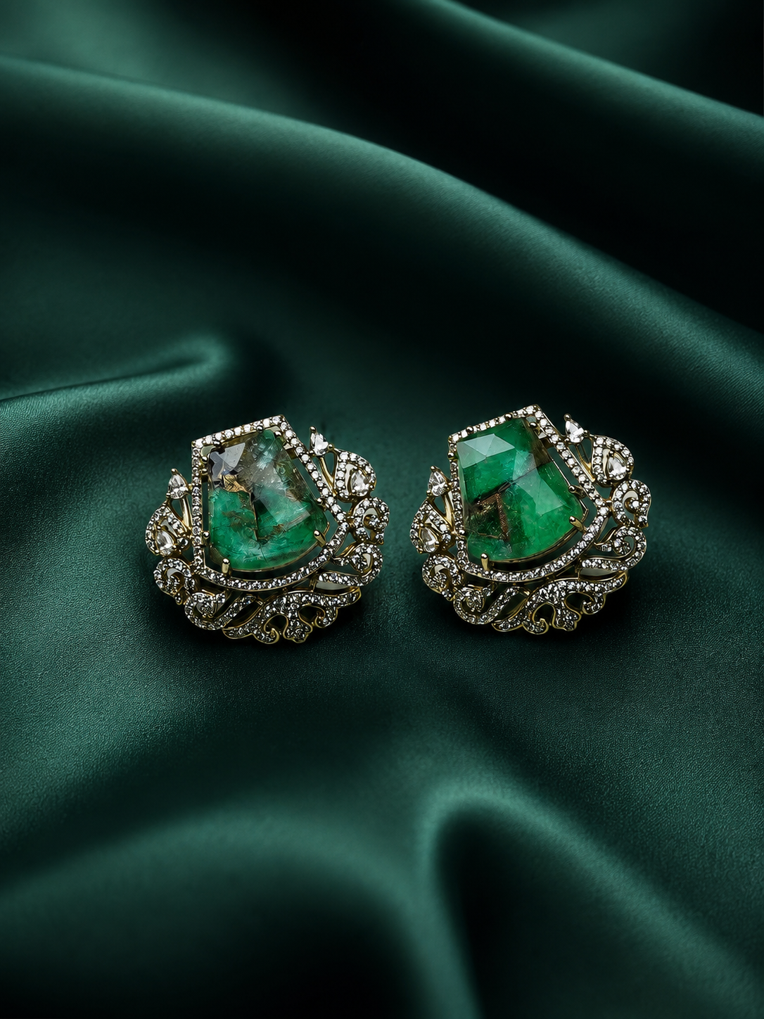 Zevar Club 12K Rhodium Plated Emerald Uncut Victorian Studs Earrings