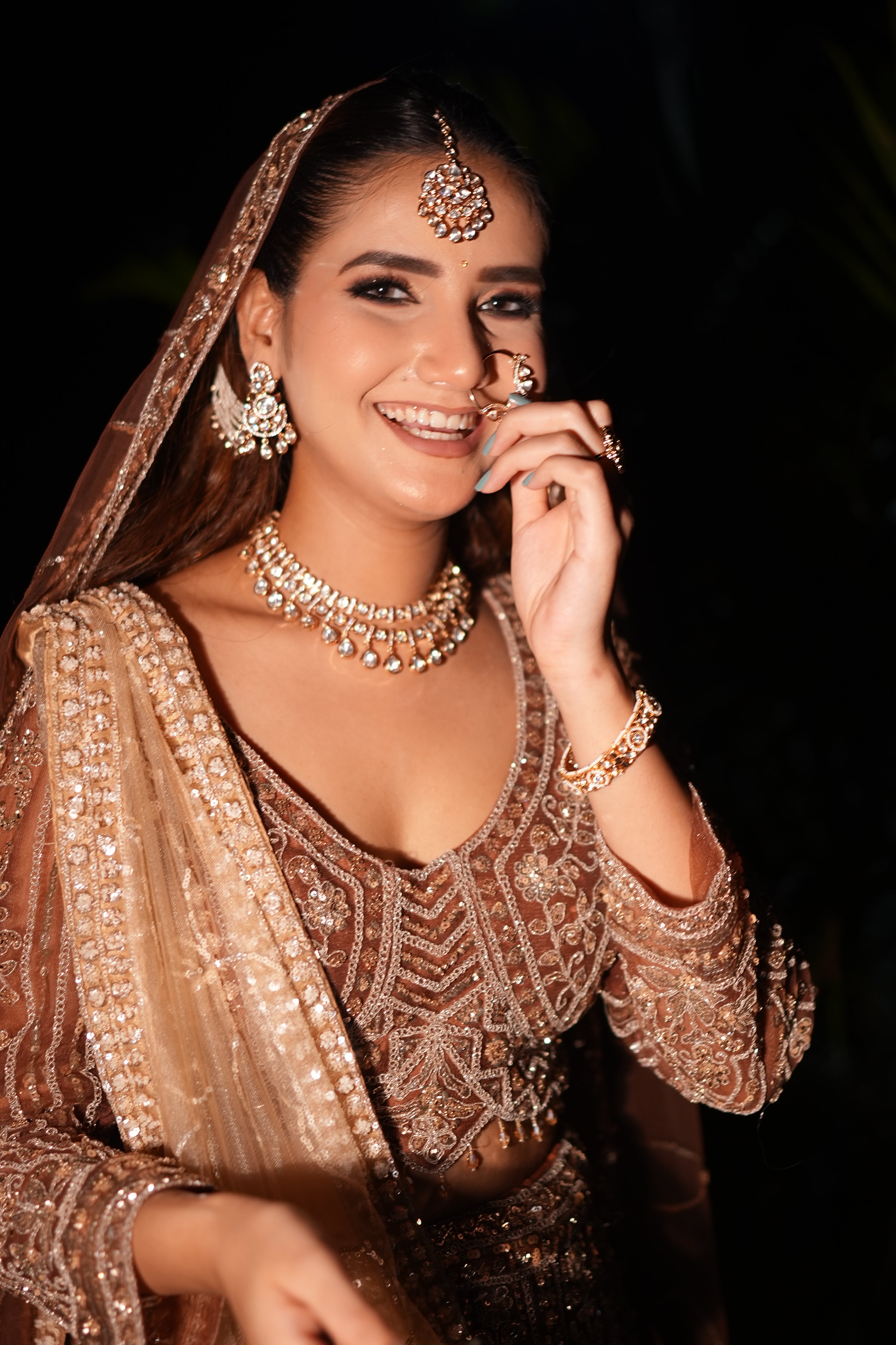 Festive Double Lined Neutral Kundan Studded Set
