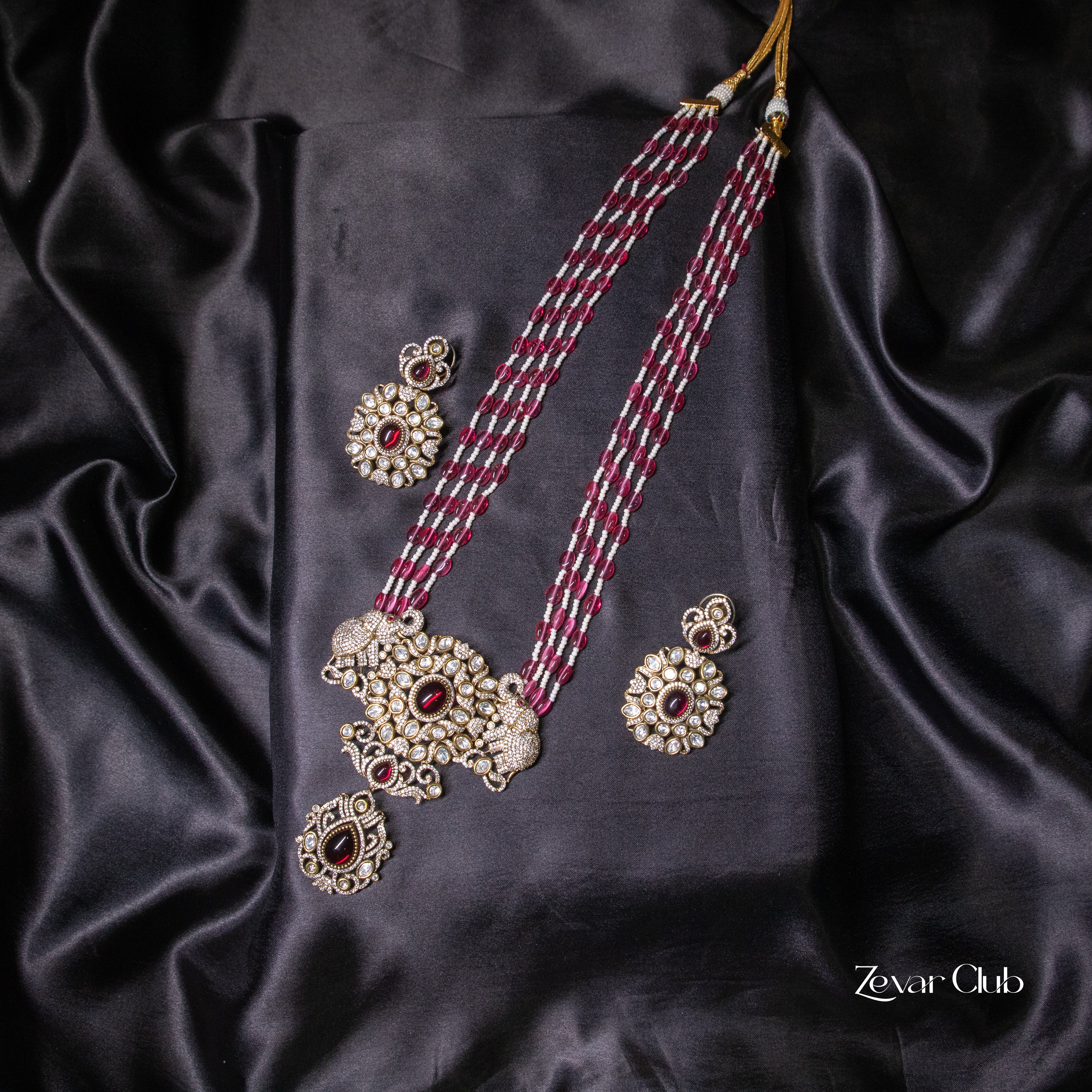 Multifaceted Long Set in Victorian Diamonds