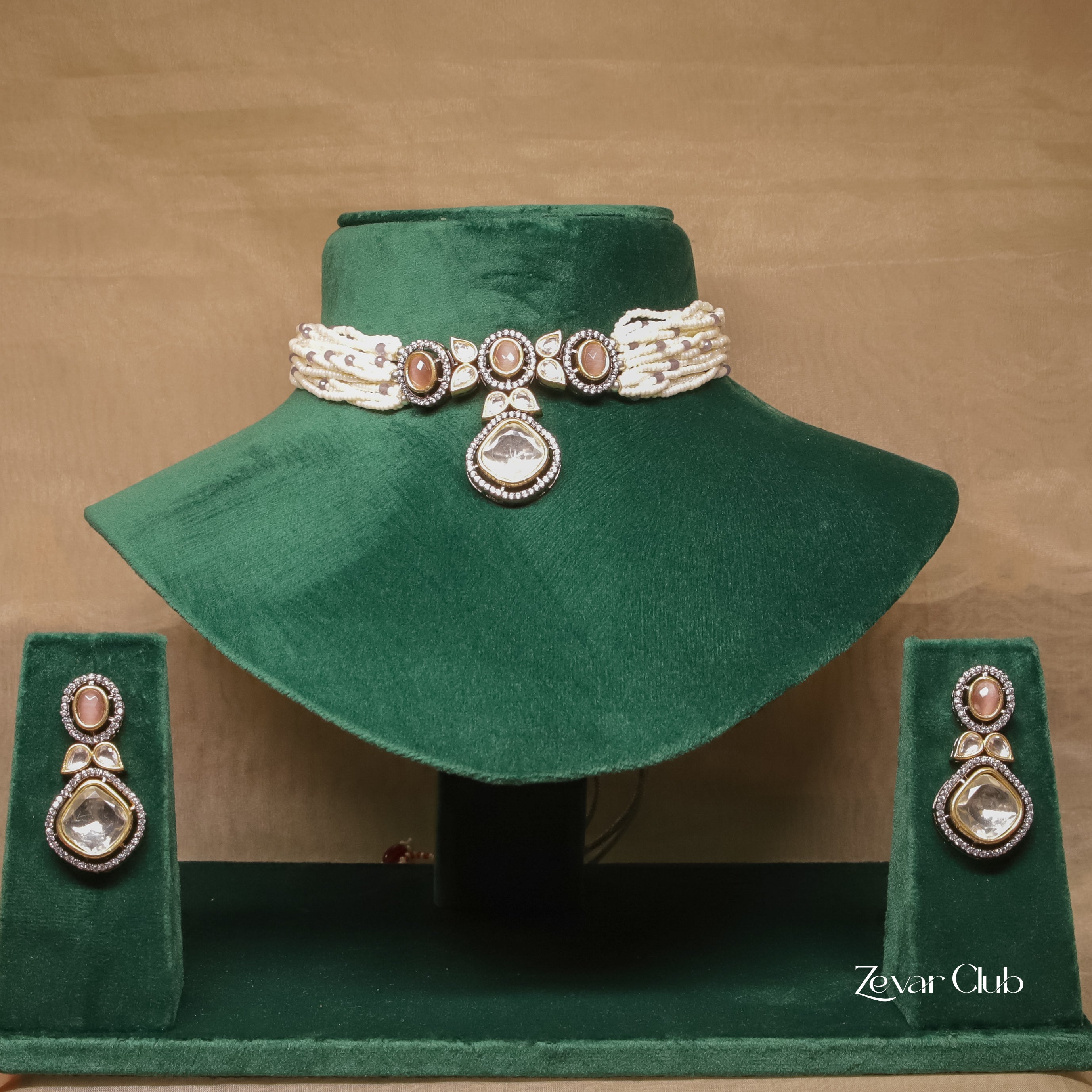 Zevar Club Diksha Antique Fine Pearl Set