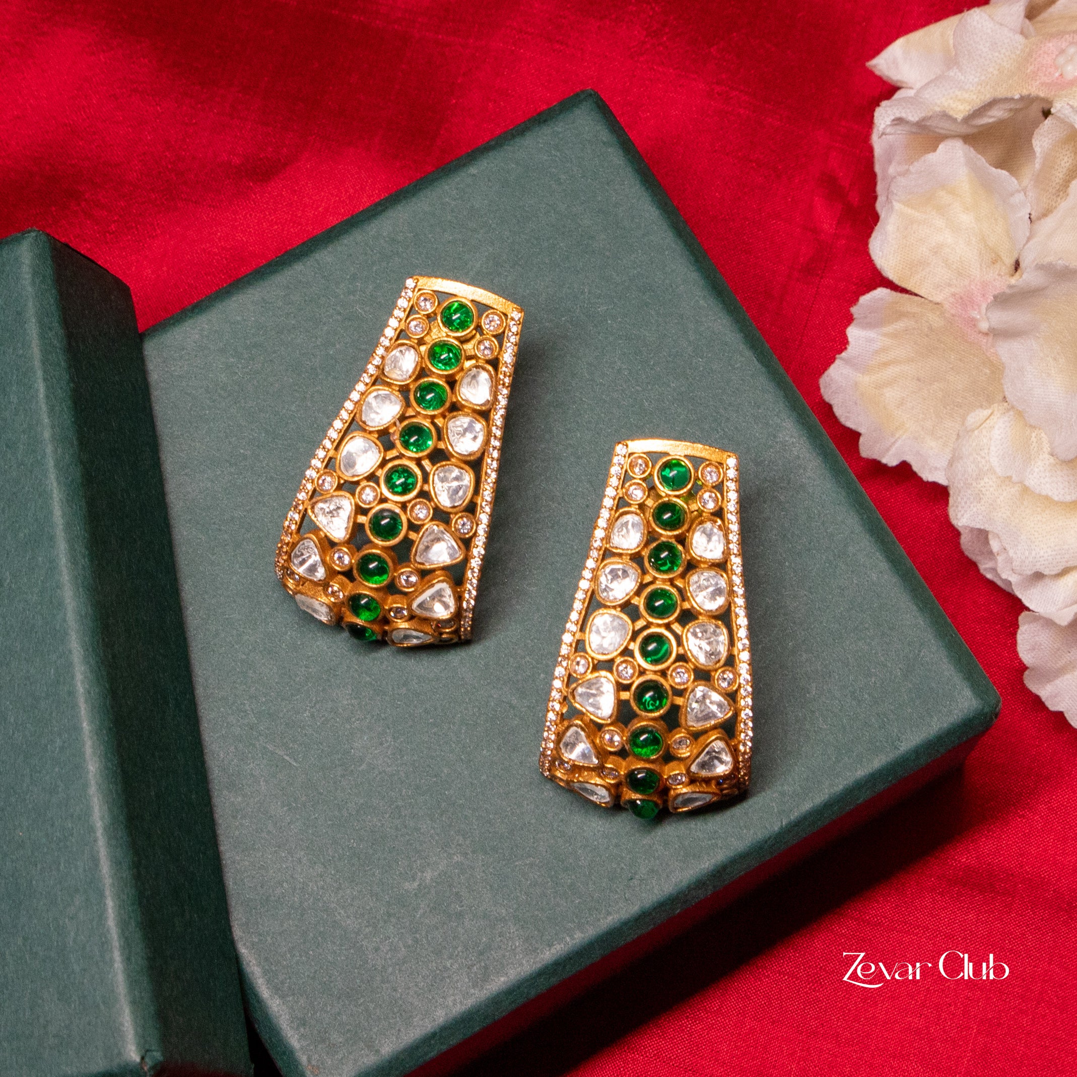 Zevar Club Elegant Statement Uncut Kundan Earrings