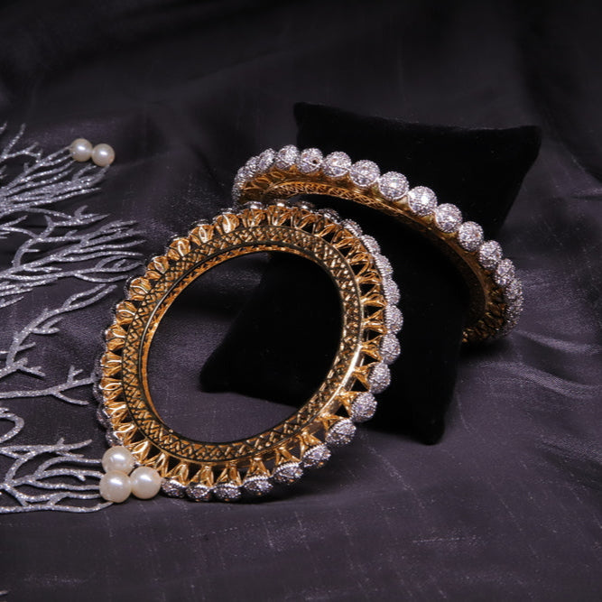 Zevar Club 18K Gold Plated Diamond Pacheli