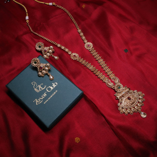 Mystic Antique 22K Designer Set