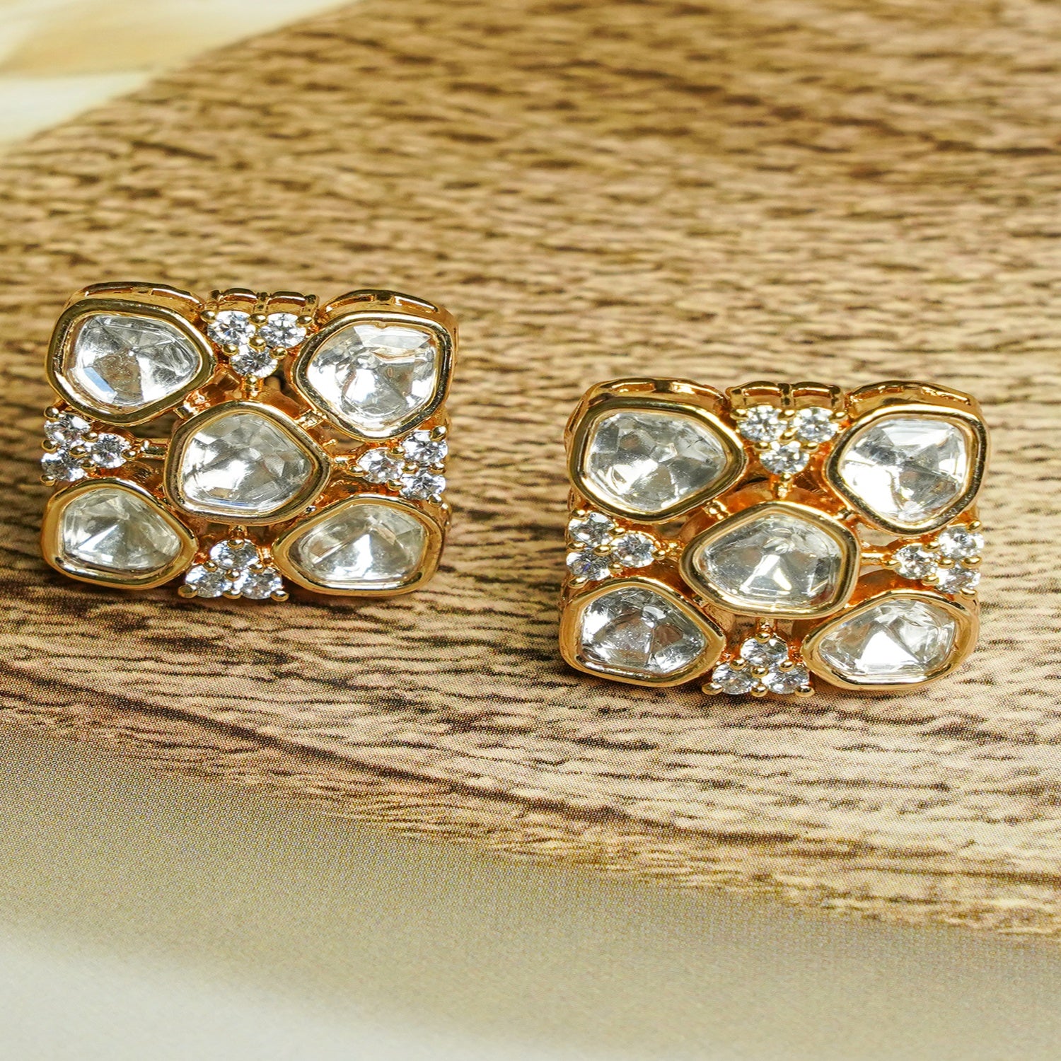 Zevar Club 22K Gold-Plated Floral Motif Kundan Pendant Necklace Set for Women