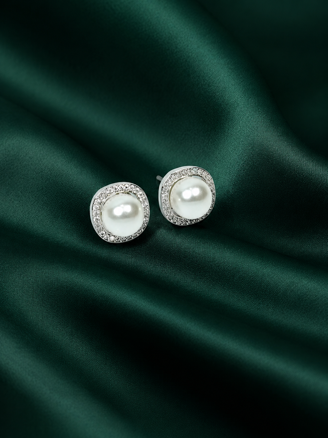 Zevar Club Rhodium-Plated Handcrafted White Pearl & Cubic Zirconia Halo Stud Earrings