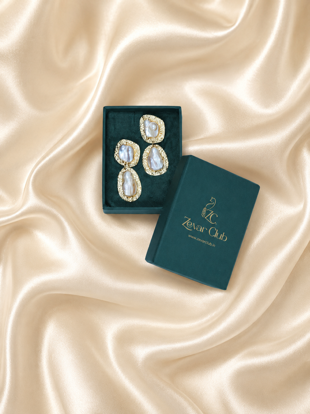 Uncut Stones in Golden Extravaganza Earrings