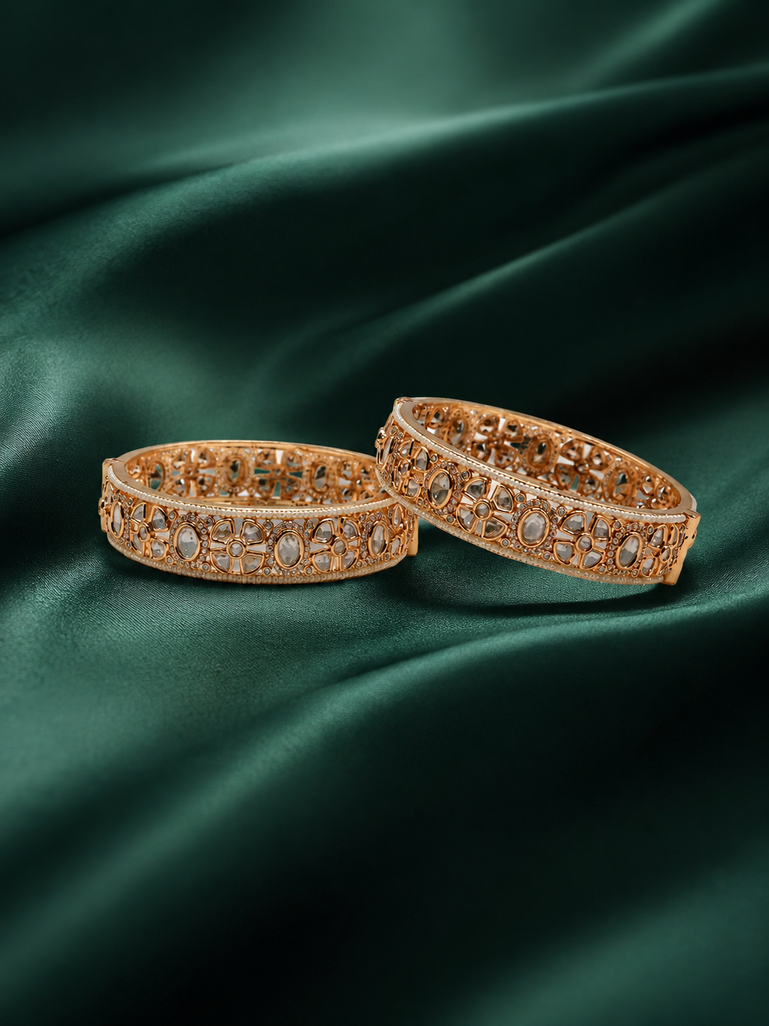 Zevar Club Premium Ivory Handcrafted Kundan Maharani Bangles