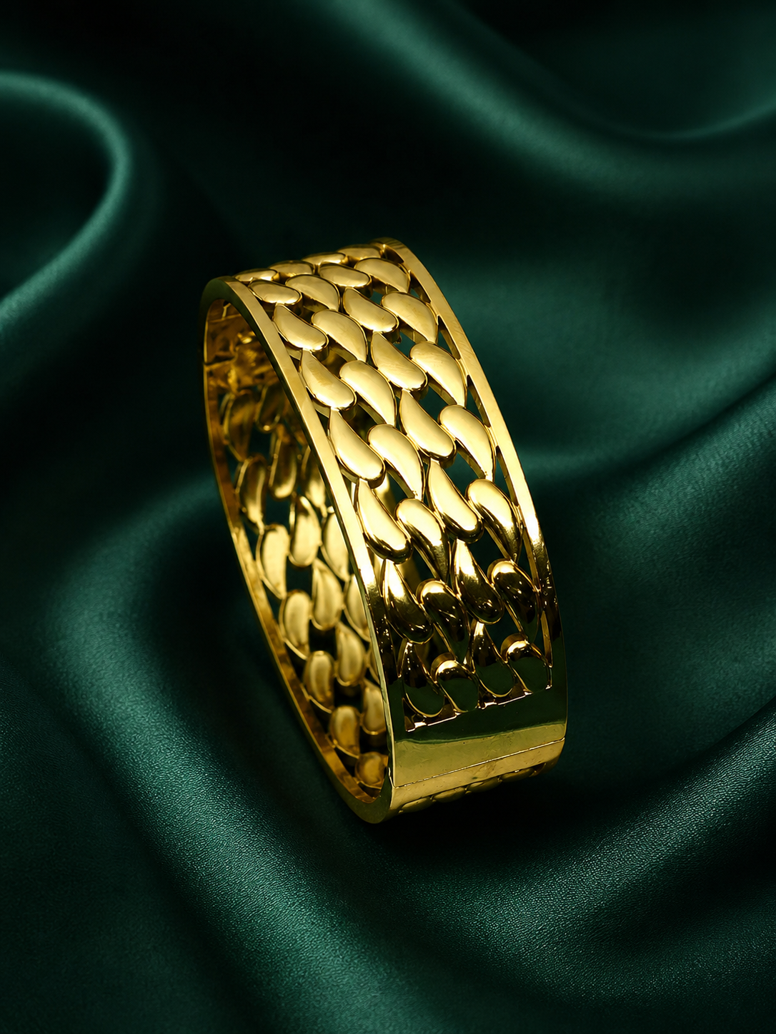 Zevar Club Gold Tone Stainless Steel Link Design Waterproof Bracelet for Women