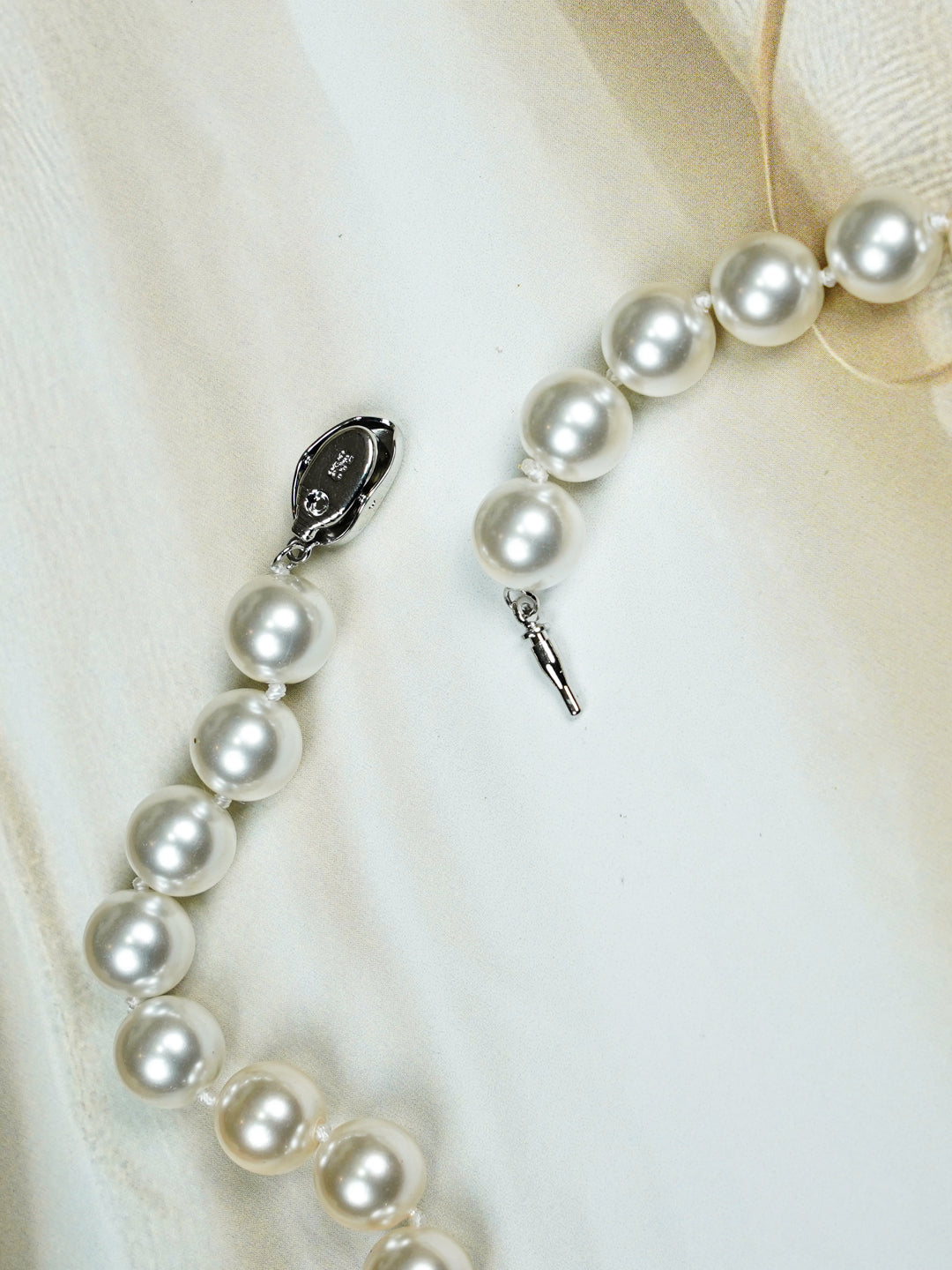 Zevar Club Single Statement Pearl Necklace