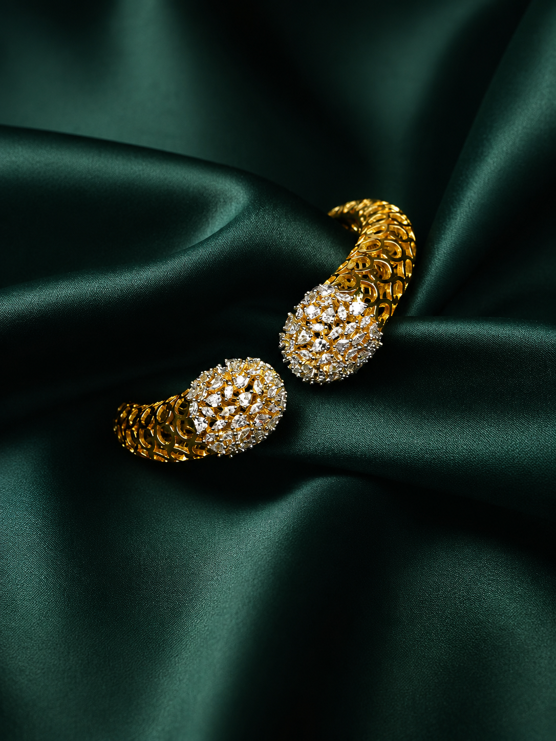 Zevar Club 22K Gold-Plated AAA Cubic Zirconia Studded Handcrafted Demi-Fine Textured Crown Bracelet